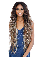 Load image into Gallery viewer, HD 360 Invisible Lace Wig - L360S.DORI