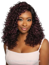 Load image into Gallery viewer, Skin Blond Lace 9x6 Pre Cut Lace BSSB215