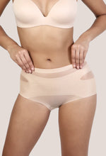 Load image into Gallery viewer, Seamless Mid-Rise Tummy Control Butt Lifter Panty