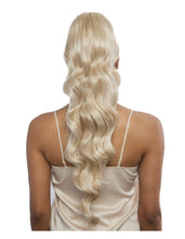 Load image into Gallery viewer, BSWNT91 Super Felina WNT 28"