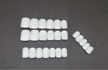 Load image into Gallery viewer, White Press on nails