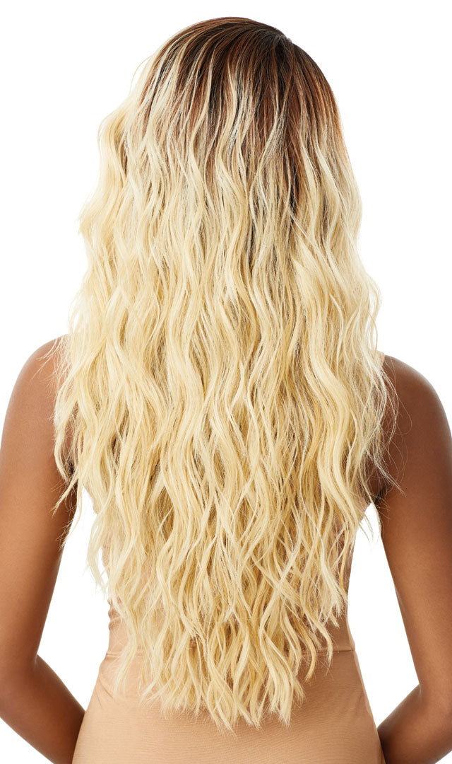 Outre melted Lace Front Ria Outre melted Lace Front Ria