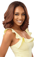 Load image into Gallery viewer, Outre Luscious Love
